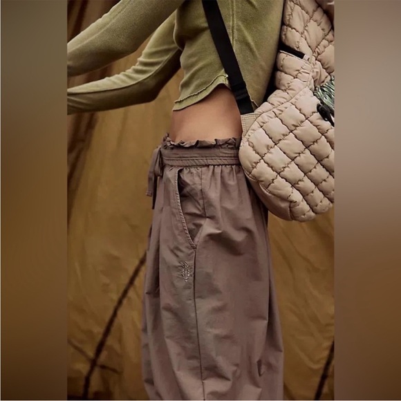*NEW* Free People FP Movement Straight Up Pants - Picture 3 of 15